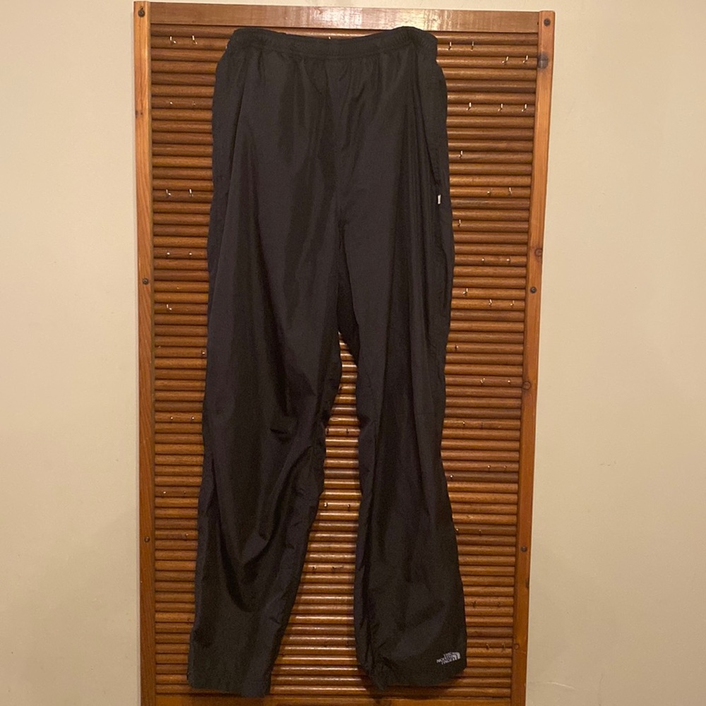 The north face mens  windbreaker pants size M